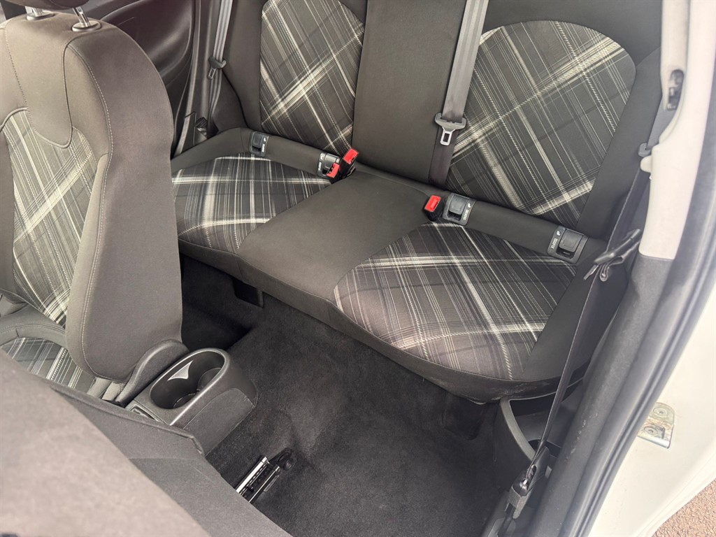 Used Vauxhall Corsa 2015 for sale - 77261942: Photo 15