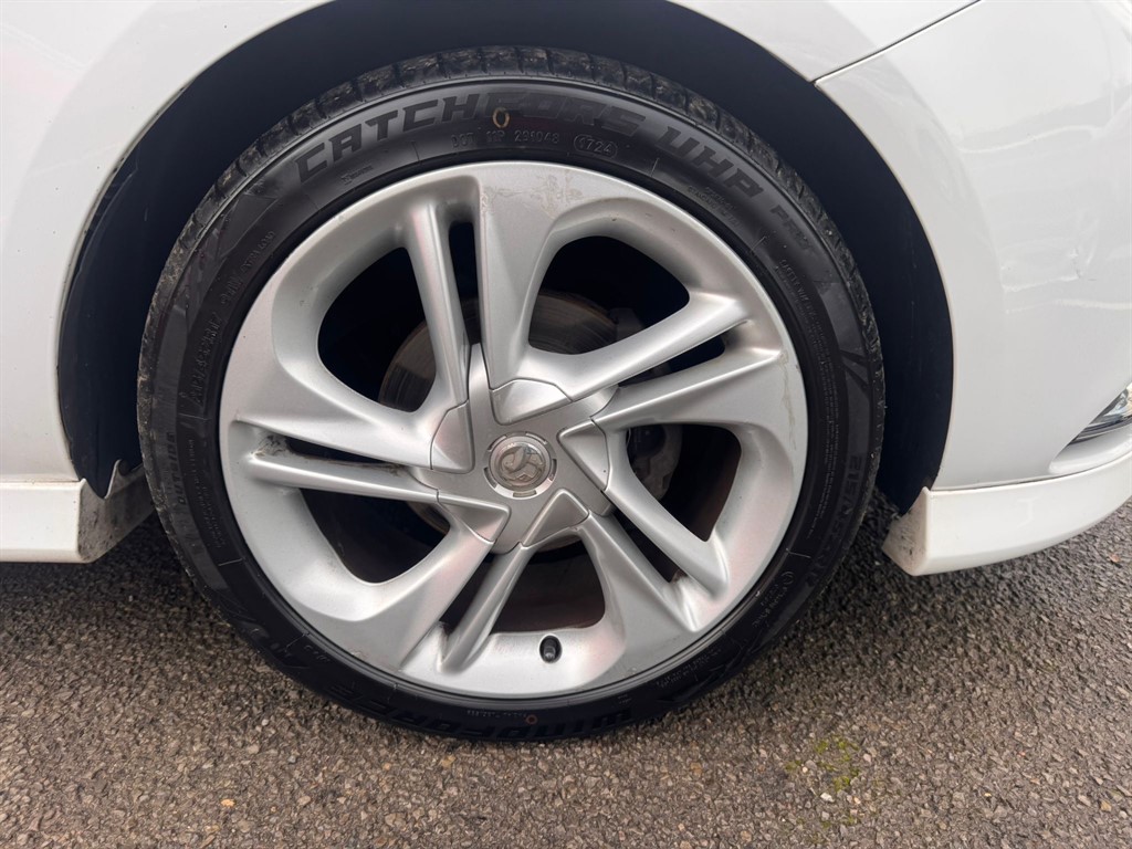 Used Vauxhall Corsa 2015 for sale - 77261942: Photo 8