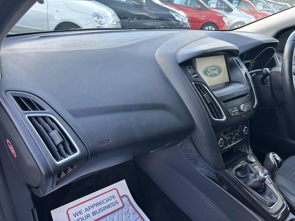 Used Ford Focus 2016 for sale - 76008451: Photo 17
