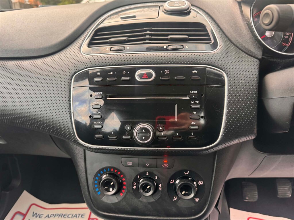 Used Fiat Punto Evo 2011 for sale - 76827014: Photo 11