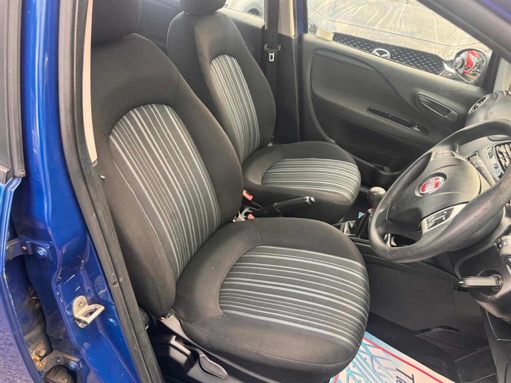 Used Fiat Punto Evo 2011 for sale - 76827014: Photo 12