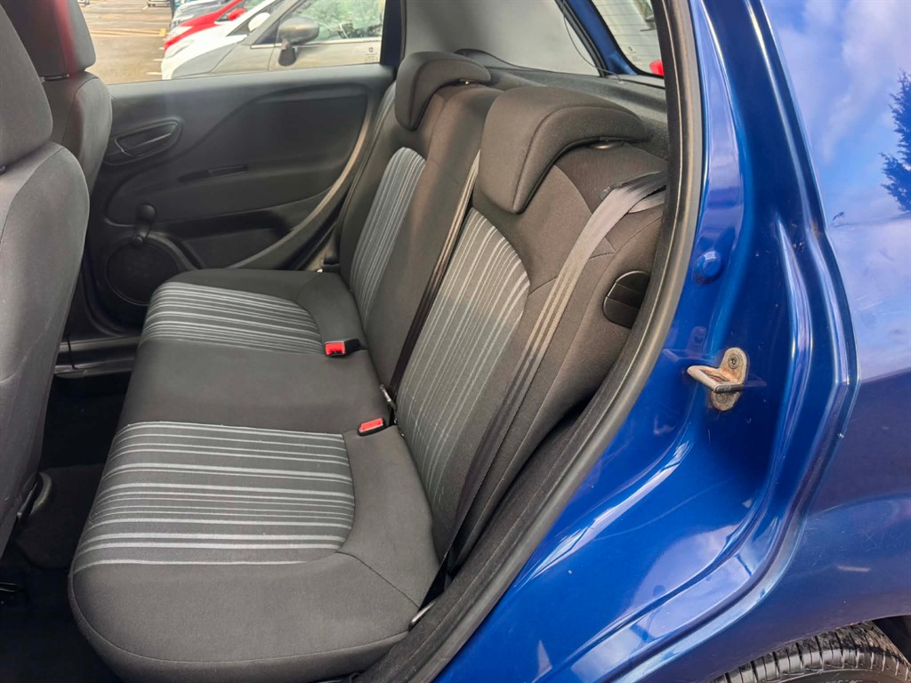 Used Fiat Punto Evo 2011 for sale - 76827014: Photo 17