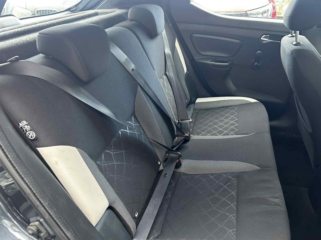 Used Nissan Micra 2017 for sale - 76366689: Photo 12