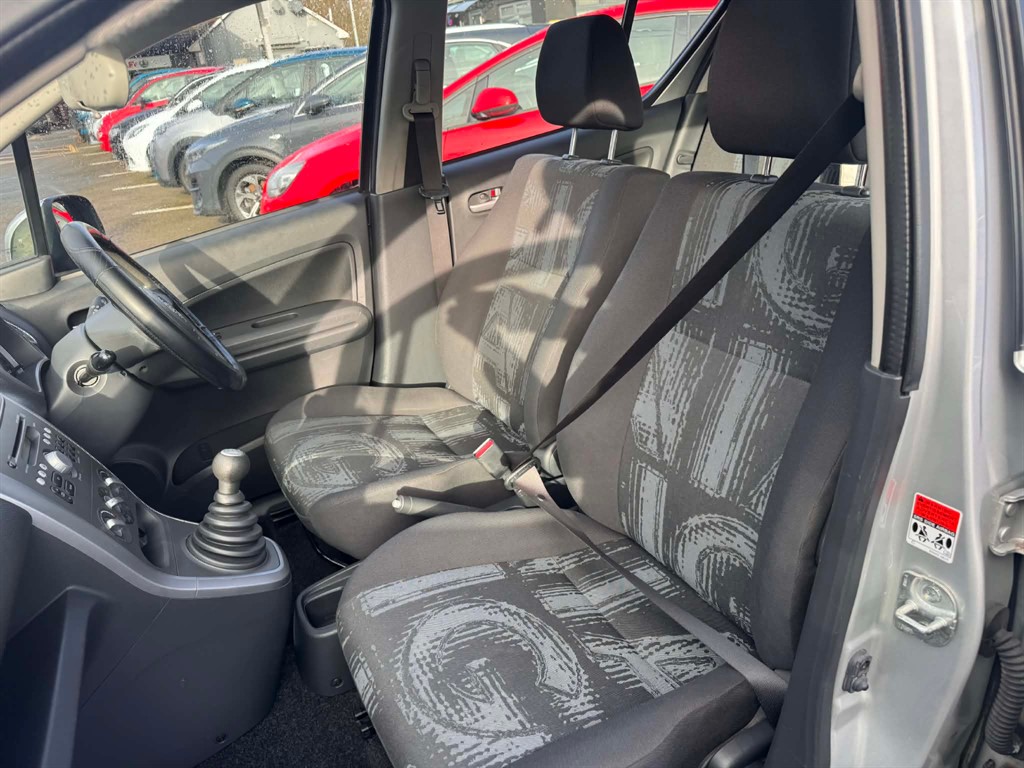 Used Vauxhall Agila 2012 for sale - 77367294: Photo 18