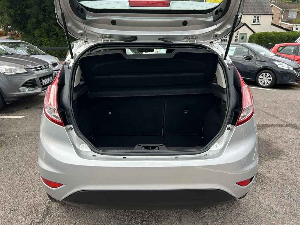 Used Ford Fiesta 2013 for sale - 76079552: Photo 14