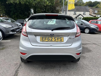 Used Ford Fiesta 2013 for sale - 76079552: Photo 3