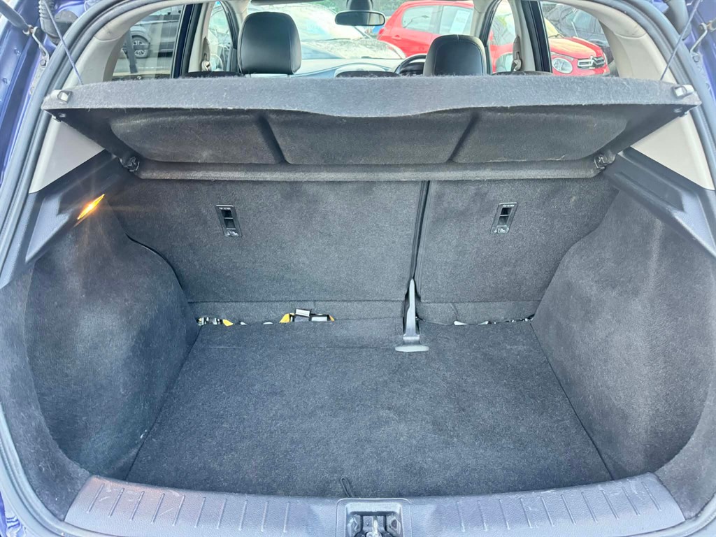 Used Nissan Pulsar 2015 for sale - 76438277: Photo 14