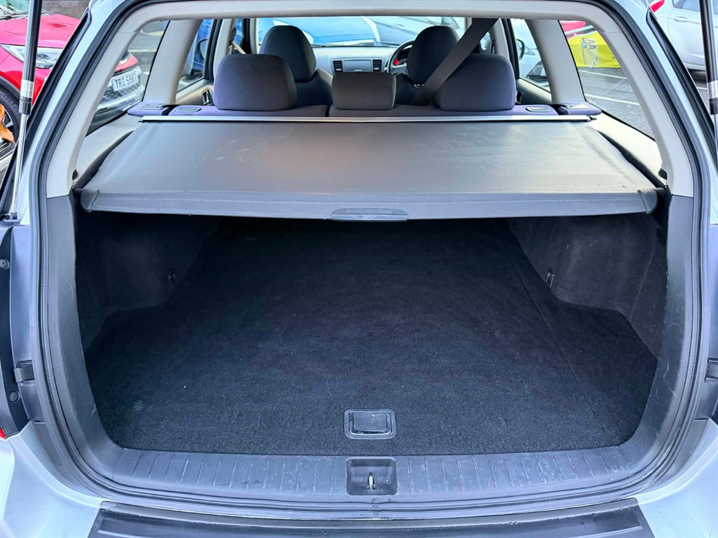 Used Subaru Legacy 2003 for sale - 77116316: Photo 13