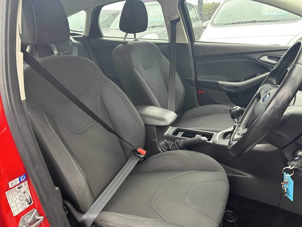 Used Ford Focus 2015 for sale - 76146304: Photo 11