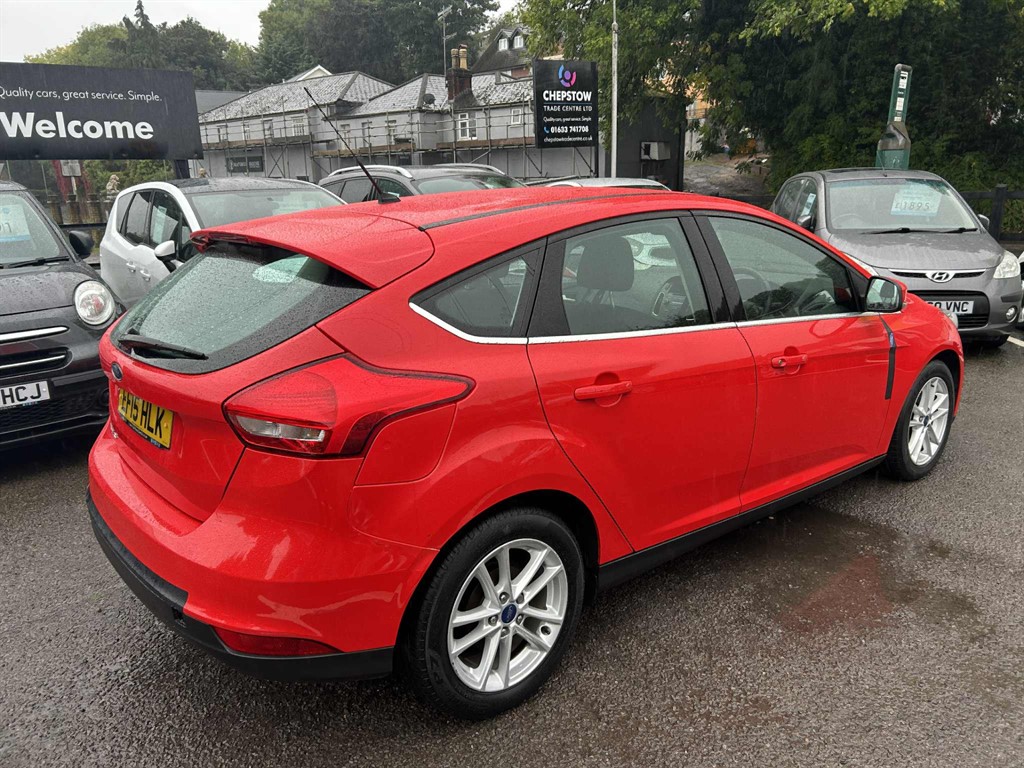 Used Ford Focus 2015 for sale - 76146304: Photo 2