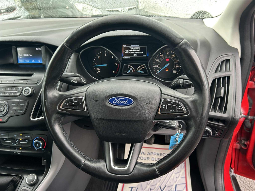 Used Ford Focus 2015 for sale - 76146304: Photo 9