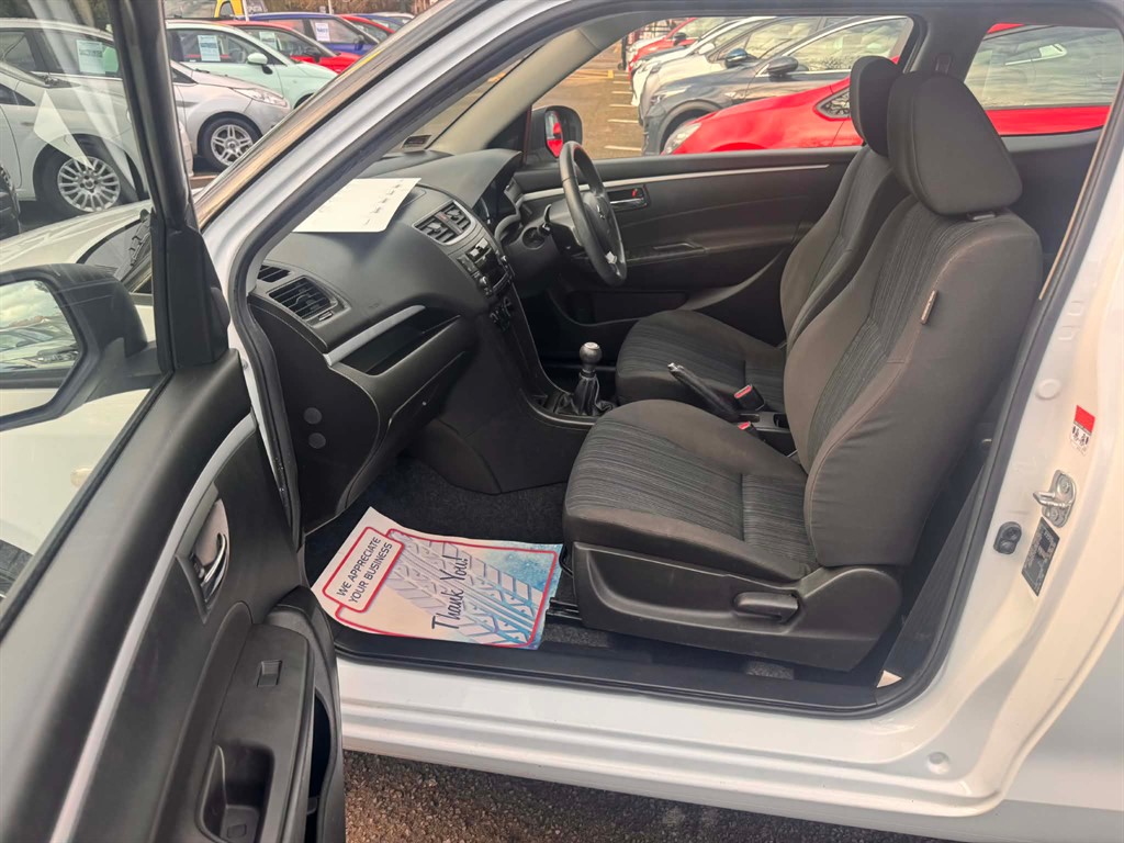 Used Suzuki Swift 2013 for sale - 77261953: Photo 15