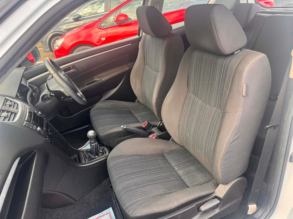 Used Suzuki Swift 2013 for sale - 77261953: Photo 16