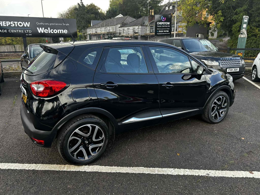 Used Renault Captur 2013 for sale - 76355323: Photo 2