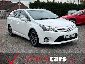 Used Toyota Avensis 2015 for sale - 75570965: Photo