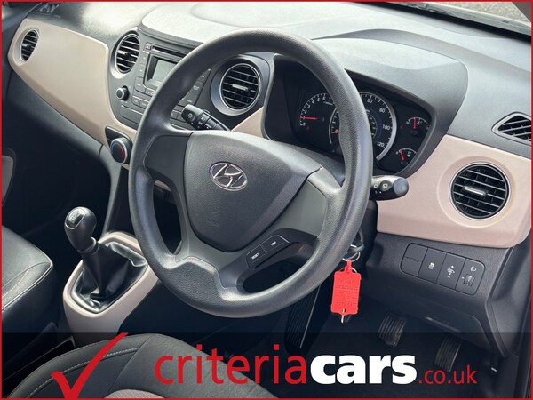 Used Hyundai i10 2015 for sale - 75570612: Photo 28