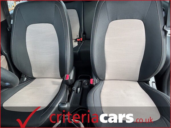 Used Hyundai i10 2015 for sale - 75570612: Photo 35