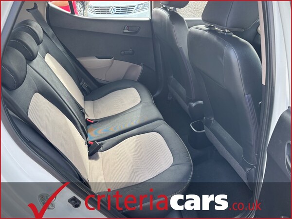 Used Hyundai i10 2015 for sale - 75570612: Photo 37