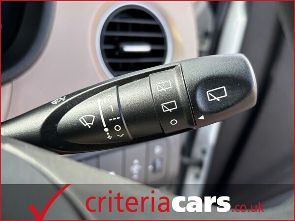 Used Hyundai i10 2015 for sale - 75570612: Photo 47