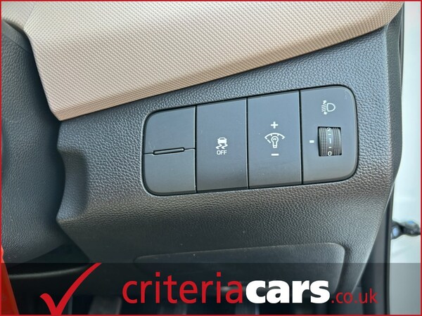 Used Hyundai i10 2015 for sale - 75570612: Photo 49