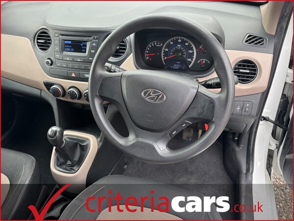 Used Hyundai i10 2015 for sale - 75570612: Photo 8
