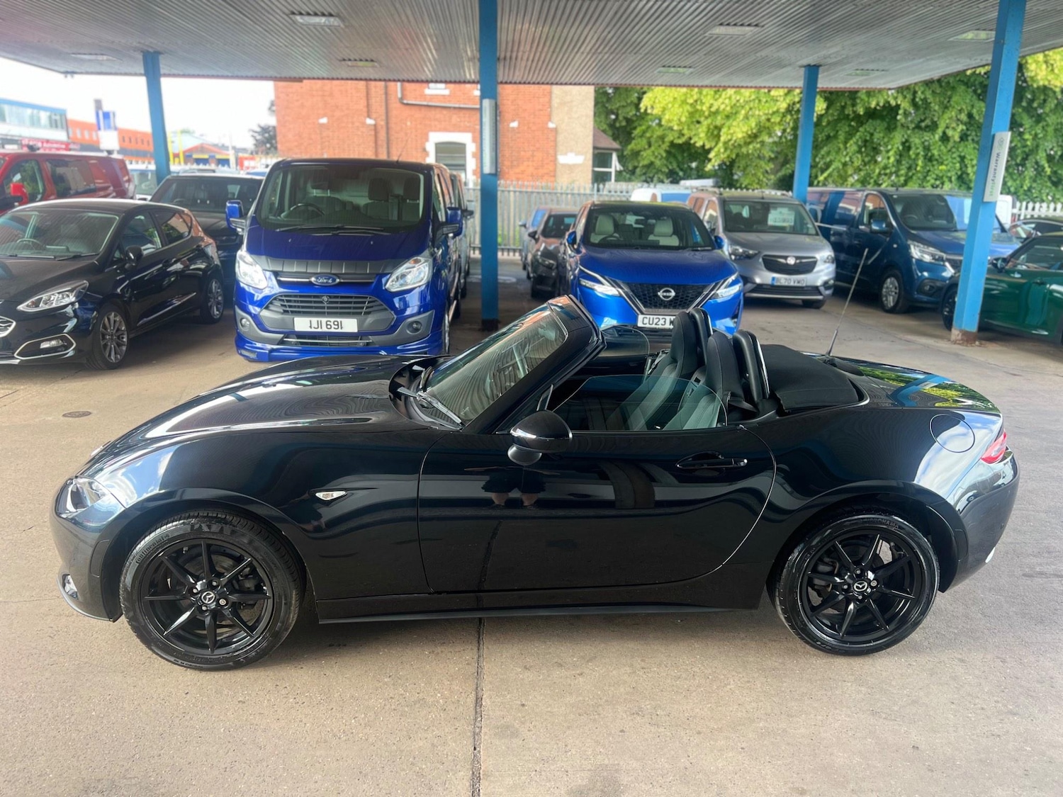 Used Mazda MX-5 2021 for sale - 76990593: Photo 12
