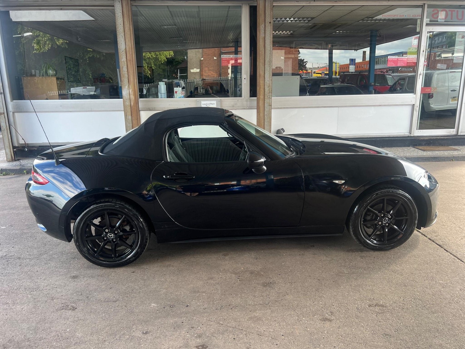 Used Mazda MX-5 2021 for sale - 76990593: Photo 19