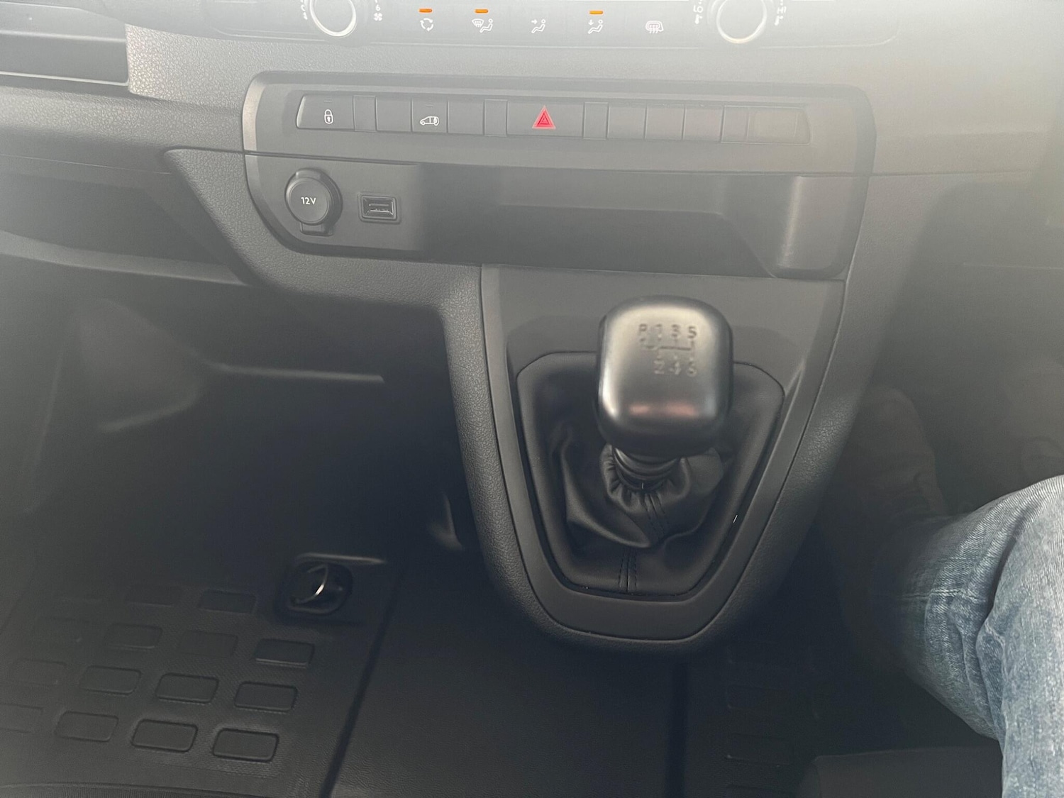 Used Vauxhall Vivaro 2024 for sale - 76424937: Photo 10