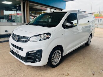 Used Vauxhall Vivaro 2024 for sale - 76424937: Photo