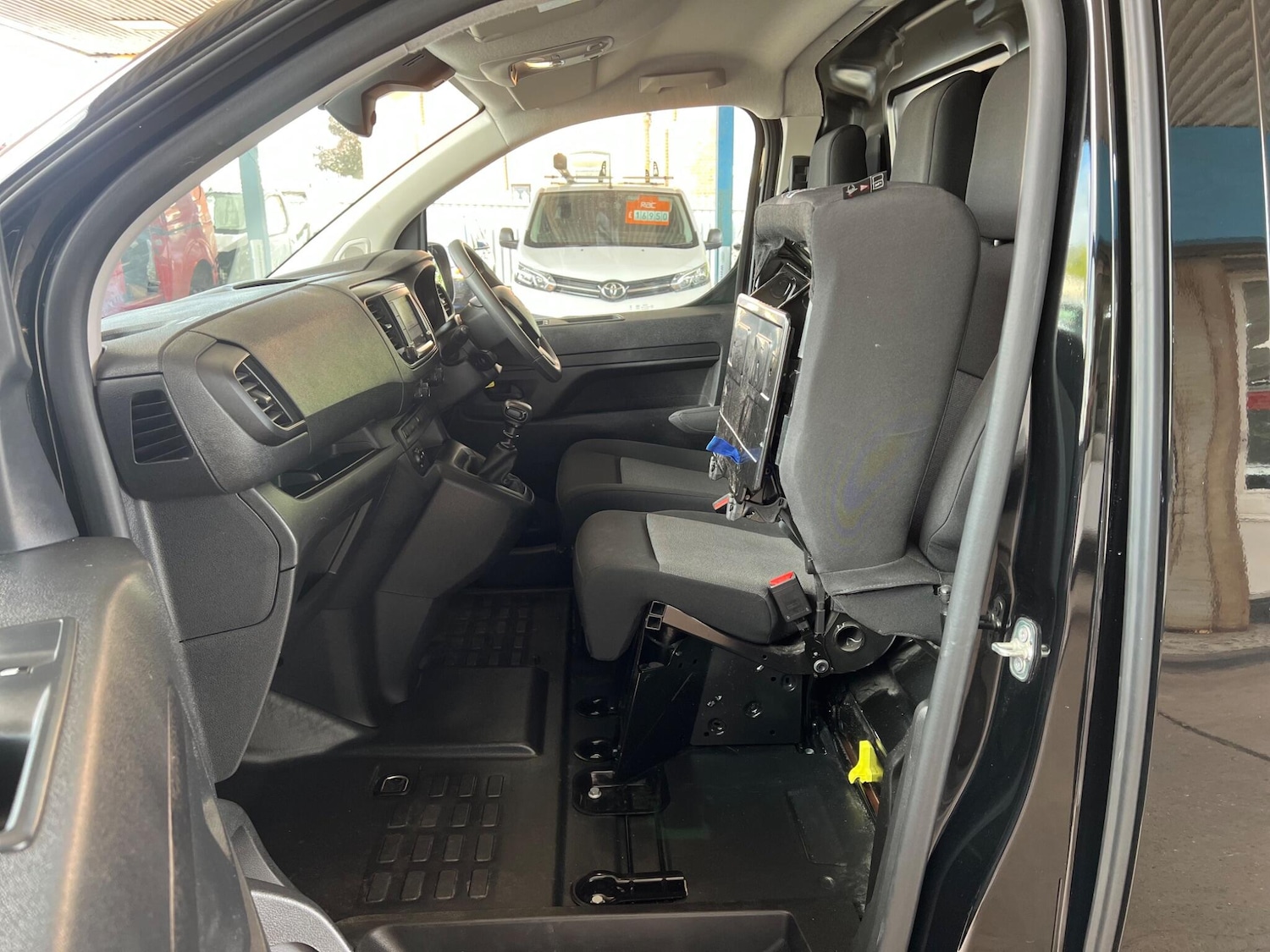 Vehicle 21