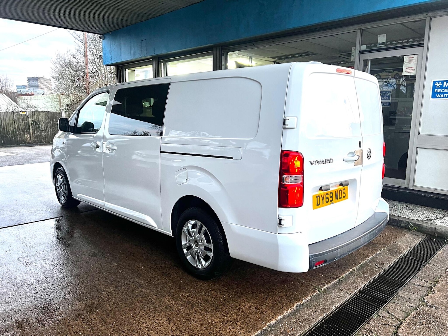 Used Vauxhall Vivaro 2019 for sale - 77191619: Photo 16