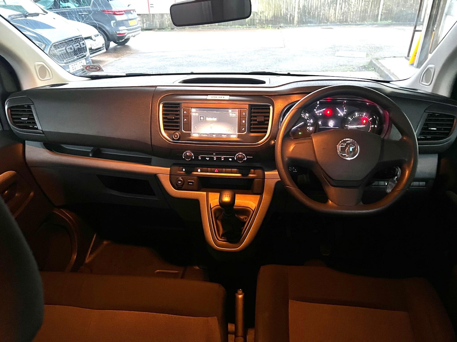 Used Vauxhall Vivaro 2019 for sale - 77191619: Photo 6