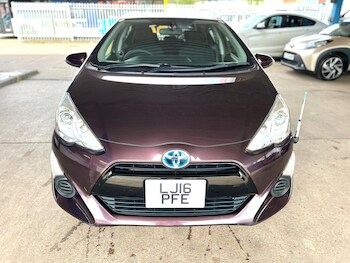 Used Toyota Aqua 2020 for sale - 78214800: Photo