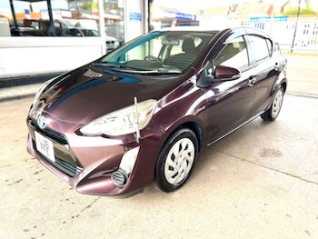 Used Toyota Aqua 2020 for sale - 78214800: Photo