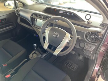 Used Toyota Aqua 2020 for sale - 78214800: Photo
