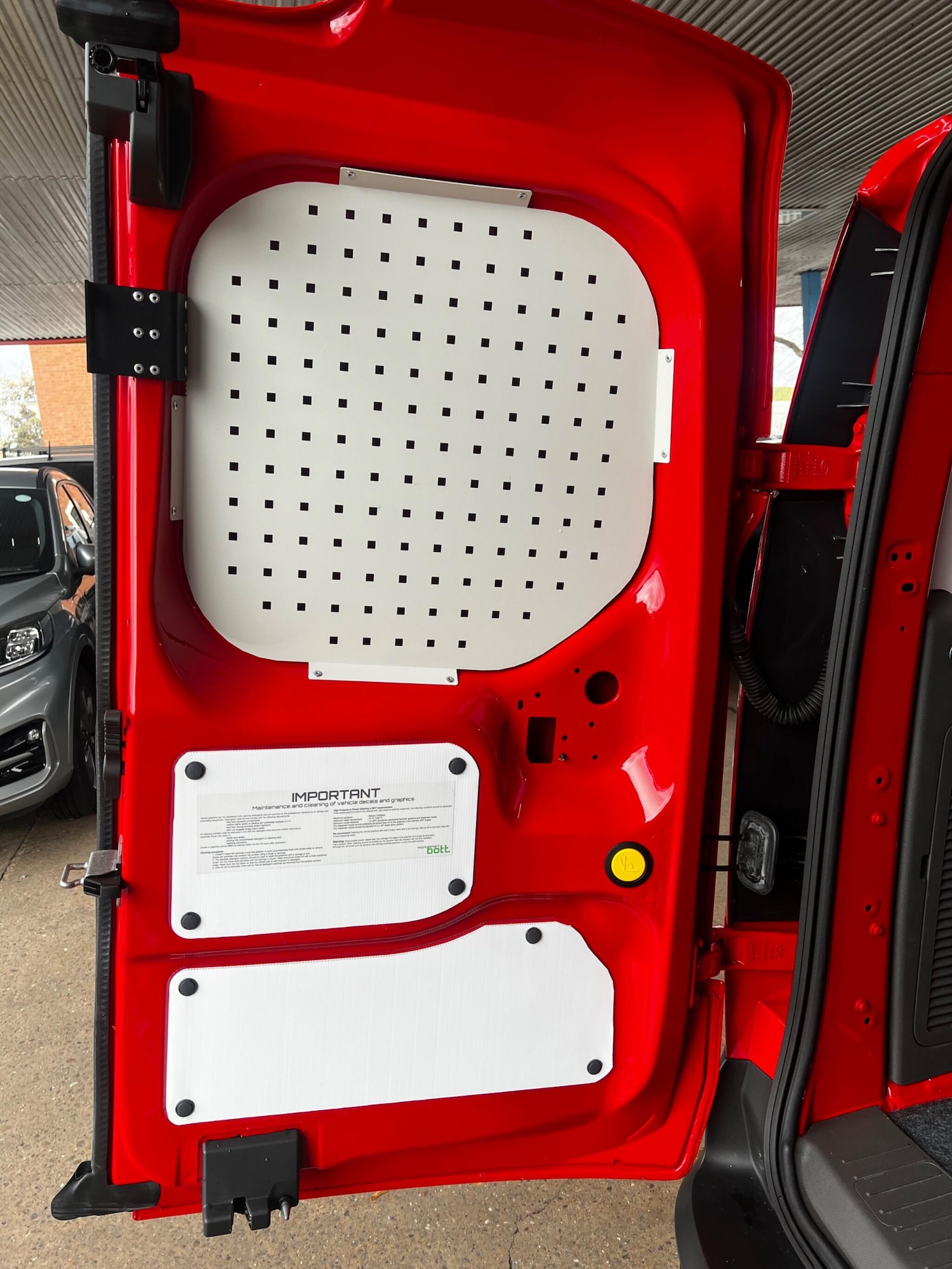 Used Ford Transit Connect 2023 for sale - 76994608: Photo 28