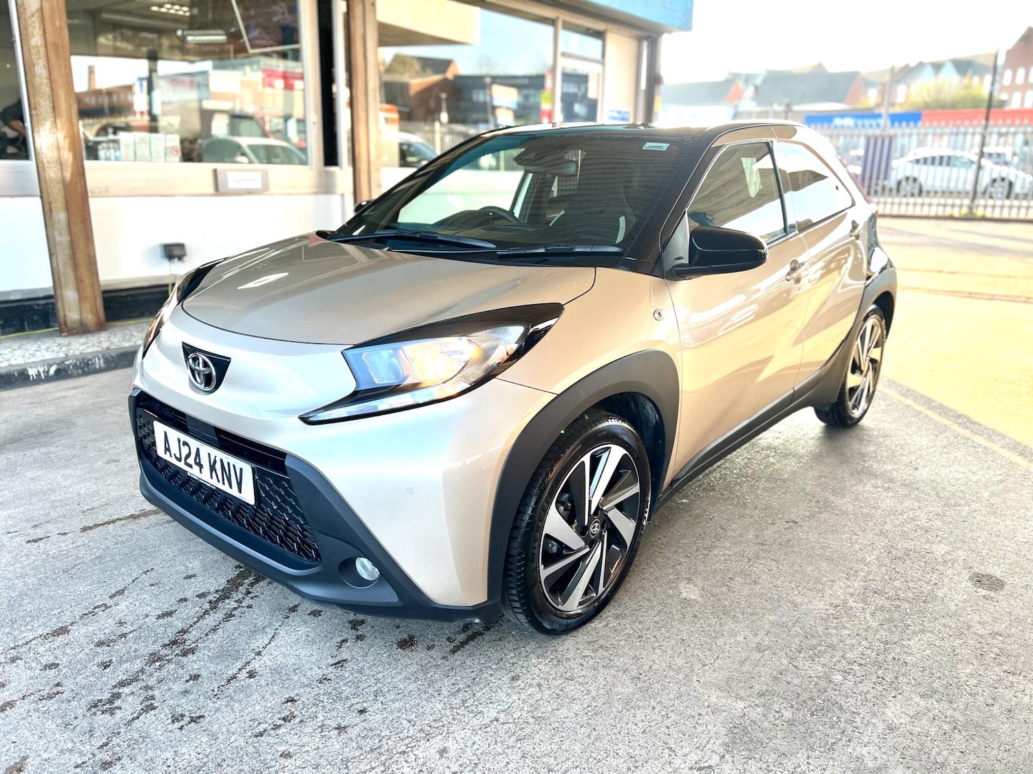 Used Toyota Aygo X 2024 for sale - 78046915: Photo 3