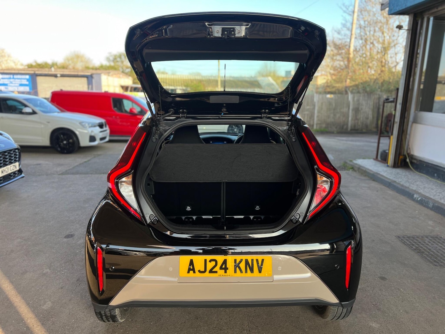 Used Toyota Aygo X 2024 for sale - 78046915: Photo 7