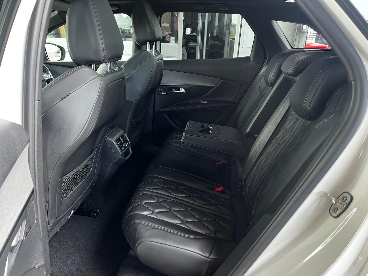 Used Peugeot 3008 2018 for sale - 77344393: Photo 20