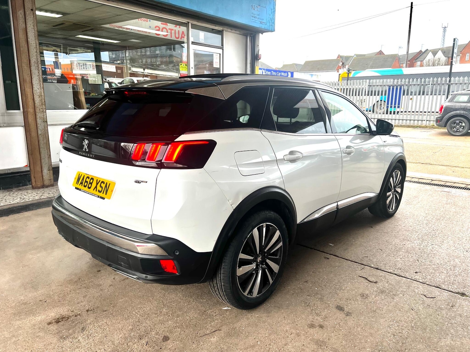 Used Peugeot 3008 2018 for sale - 77344393: Photo 25