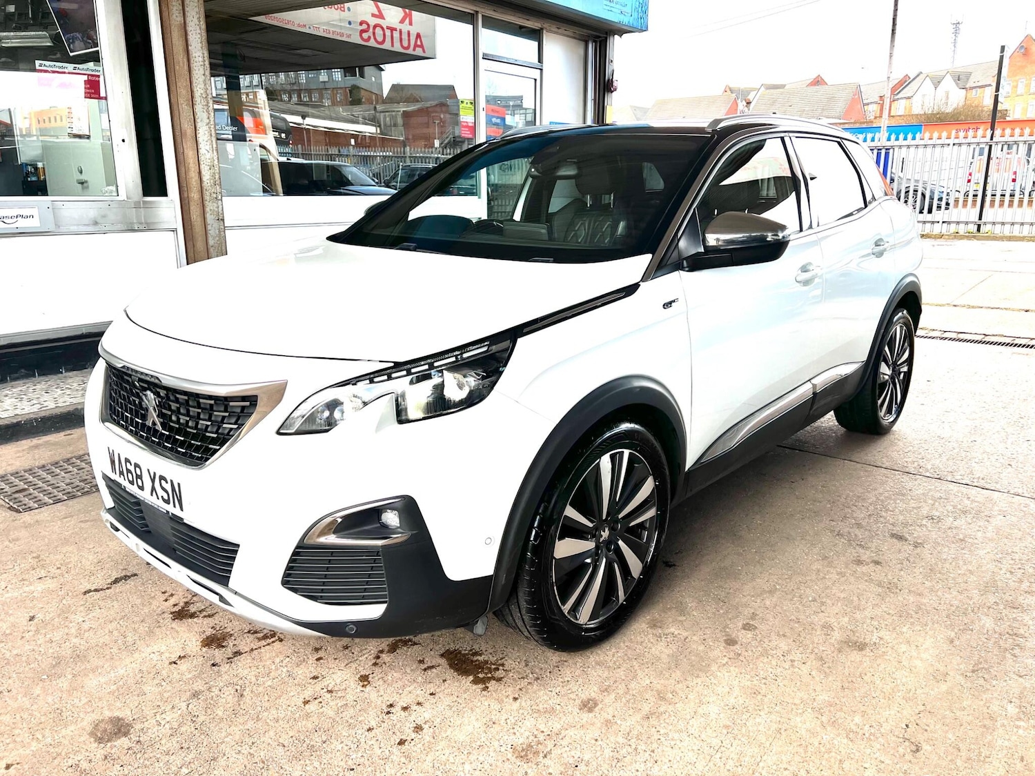 Used Peugeot 3008 2018 for sale - 77344393: Photo 3