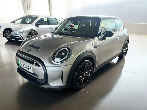 Used MINI Electric Hatch 2023 for sale - 74464722: Photo 1