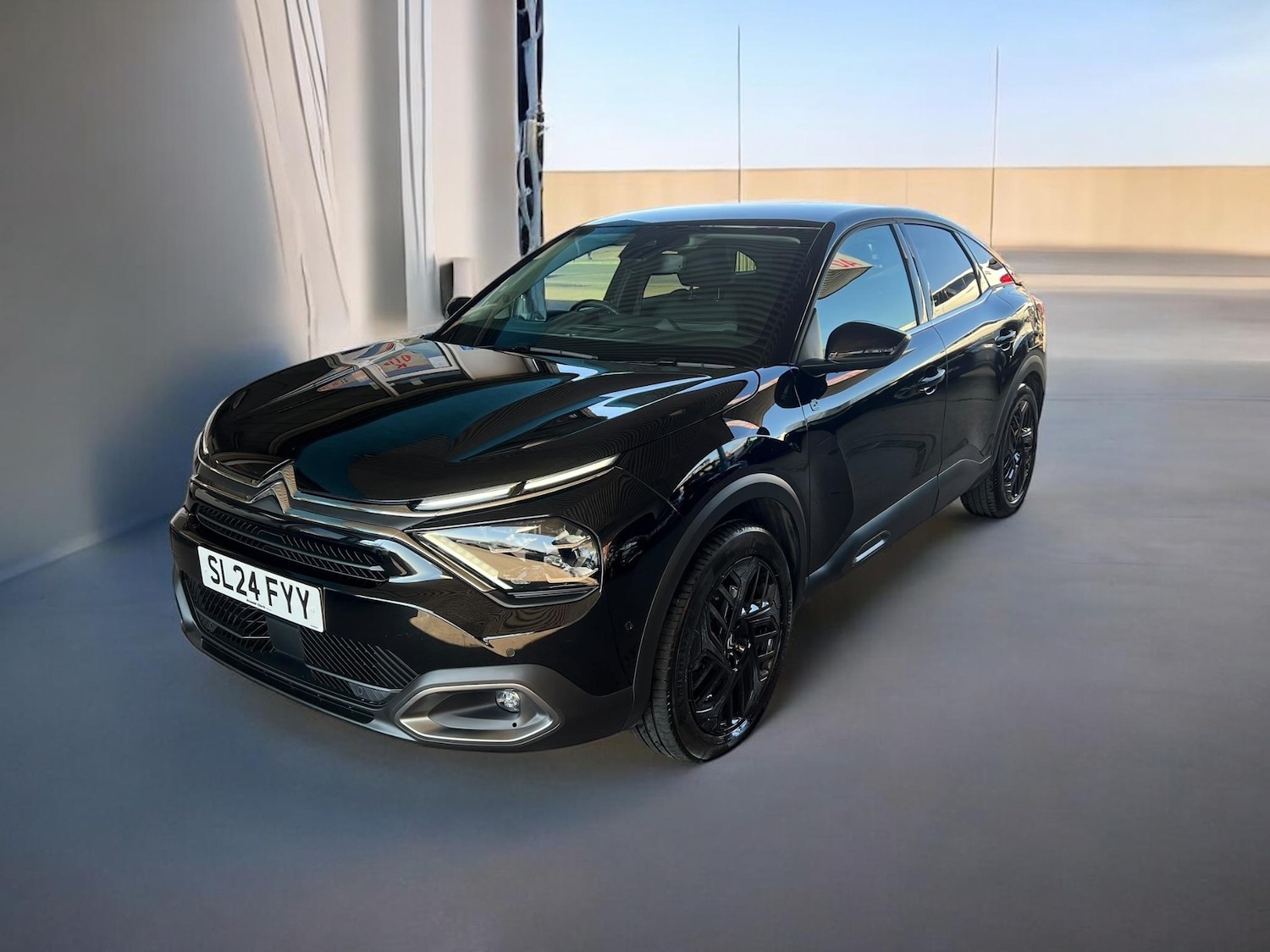 Used Citroen C4 2024 for sale - 77784470: Photo 3