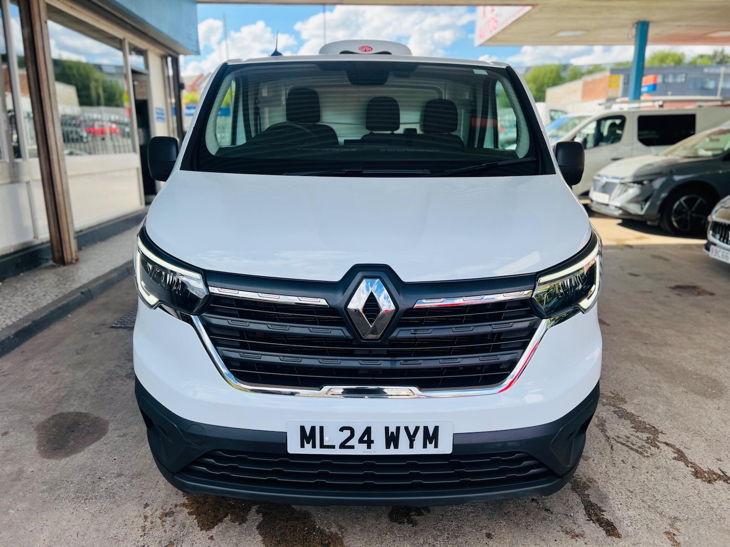 Used Renault Trafic 2024 for sale - 76988812: Photo 2