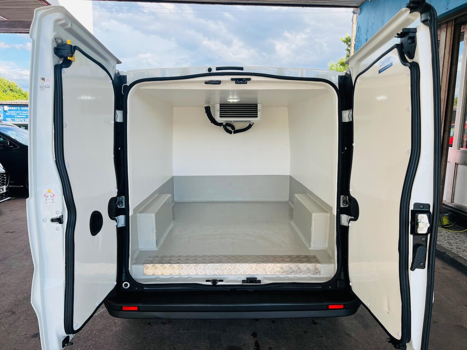 Used Renault Trafic 2024 for sale - 76988812: Photo 3