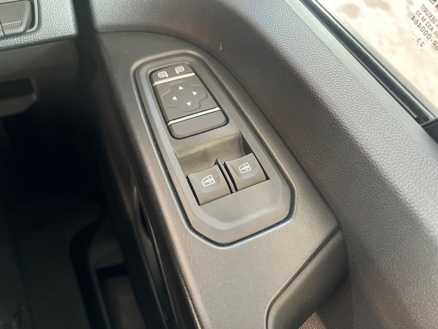 Used Renault Trafic 2024 for sale - 76988812: Photo 35