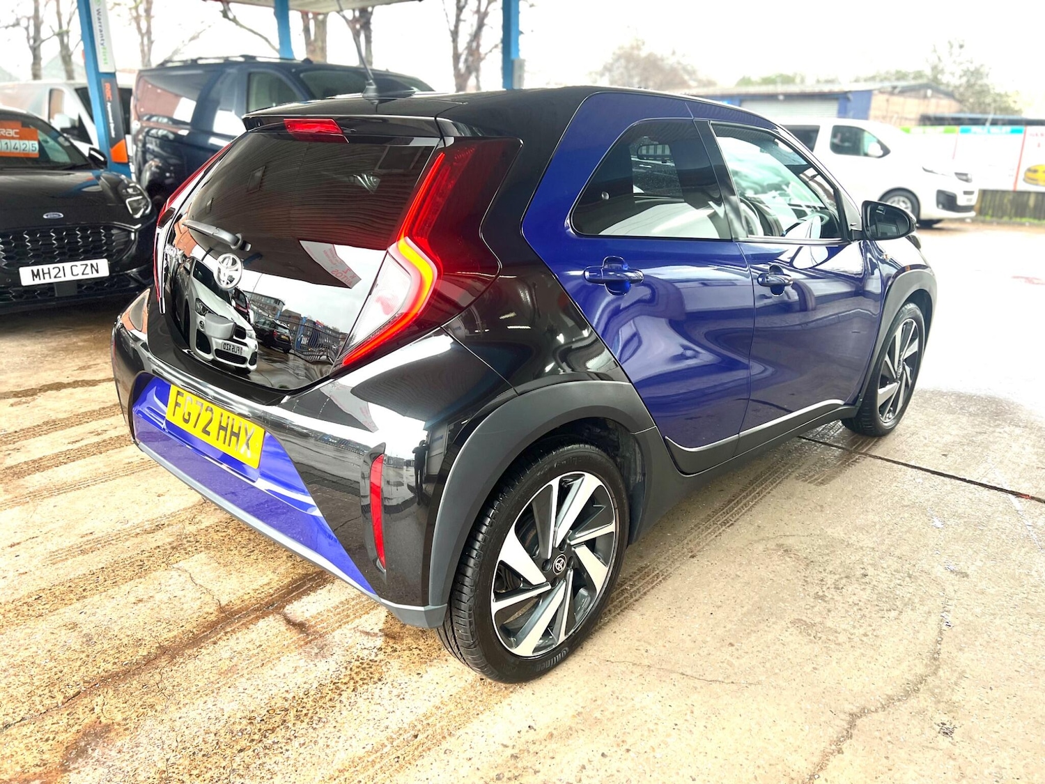Used Toyota Aygo X 2022 for sale - 77892600: Photo 17