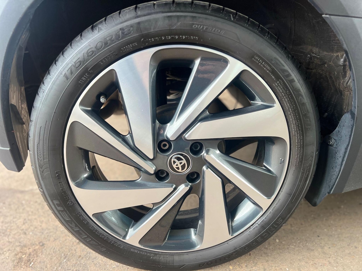 Used Toyota Aygo X 2023 for sale - 77705634: Photo 12