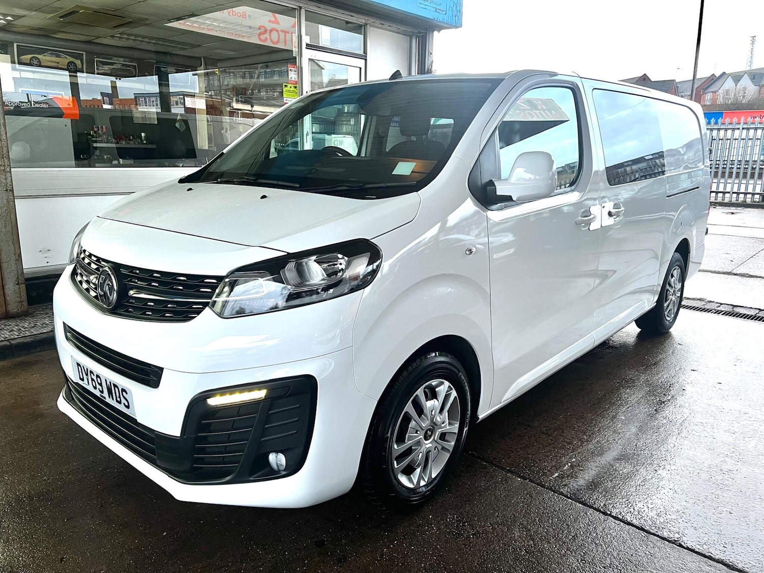 Used Vauxhall Vivaro 2019 for sale - 77377632: Photo 3