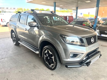 Used Nissan Navara 2020 for sale - 78528103: Photo